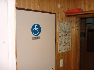 Kopie von Behinderten WC.jpg